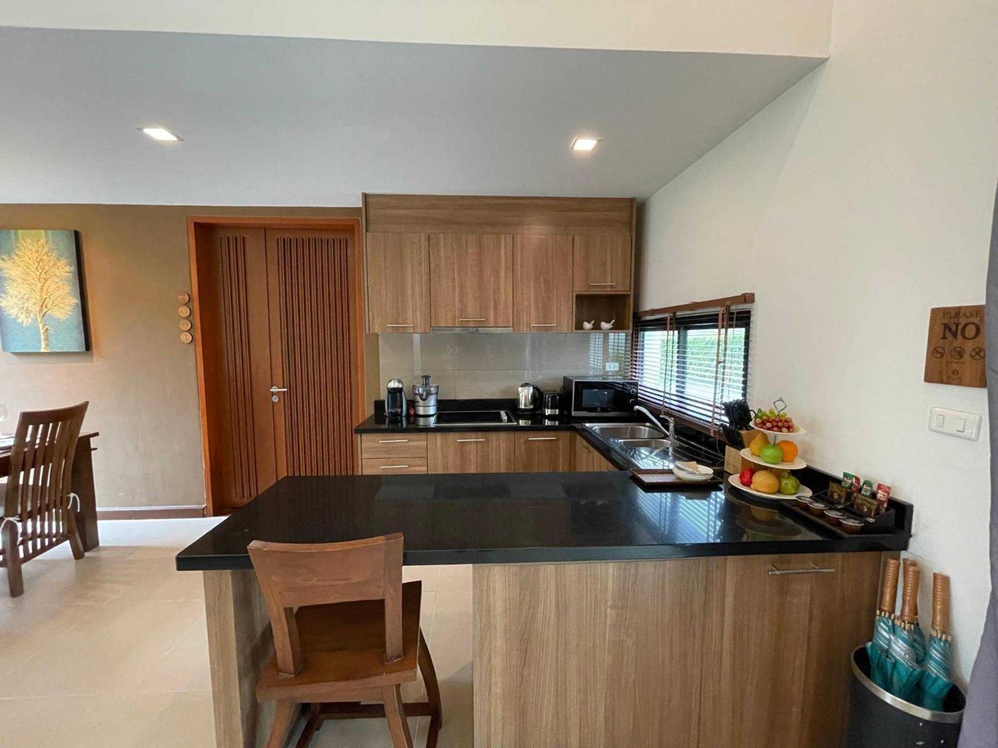 Ozone Villa Phuket Pa Khlok Bagian luar foto