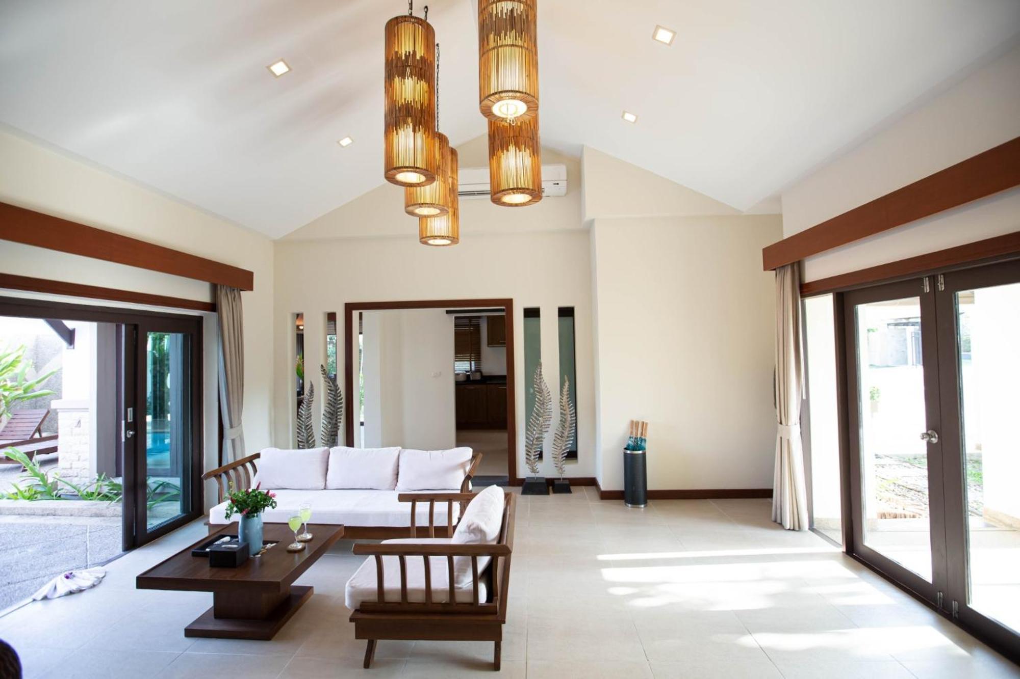 Ozone Villa Phuket Pa Khlok Bagian luar foto