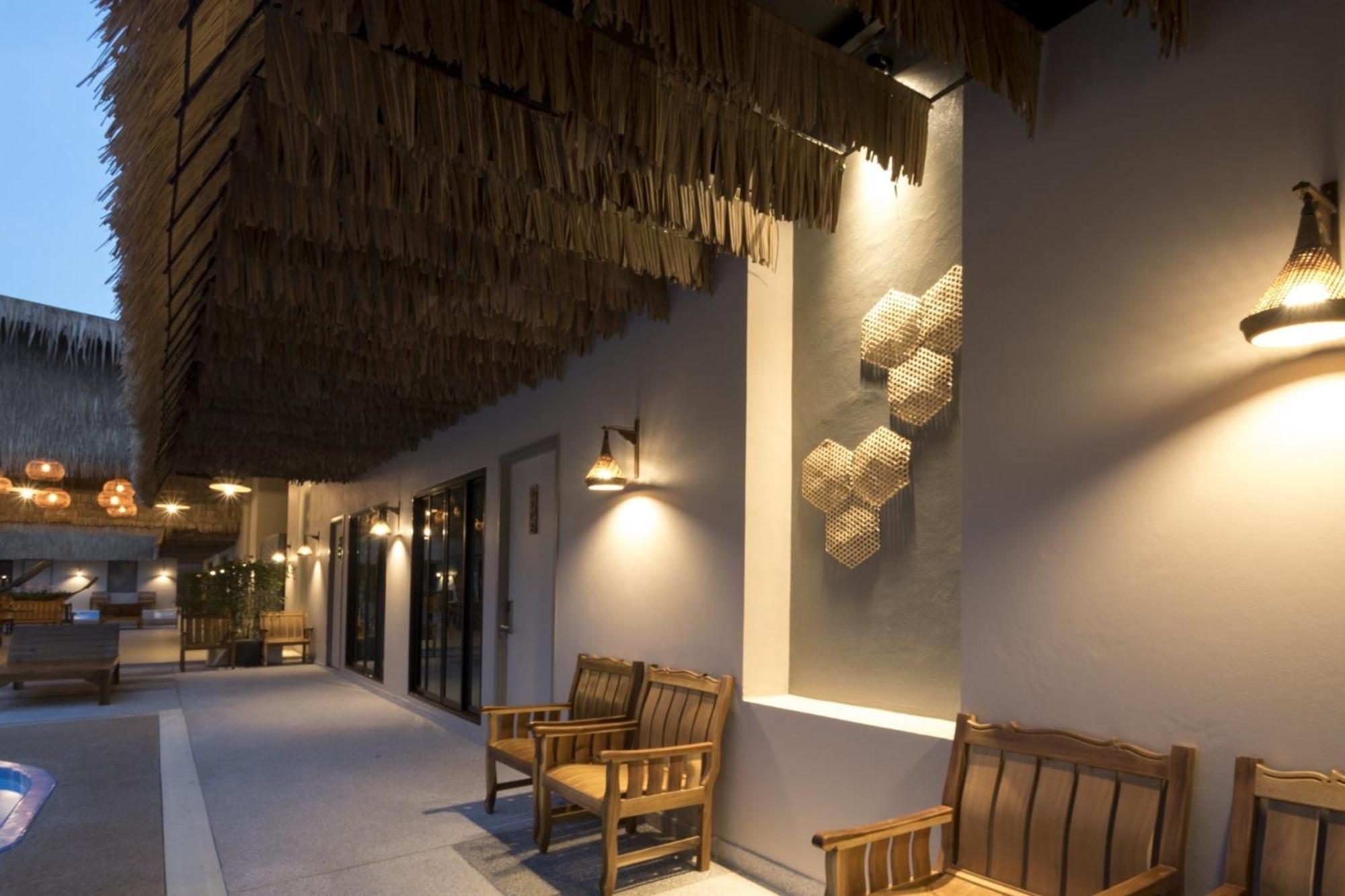 Ozone Villa Phuket Pa Khlok Bagian luar foto