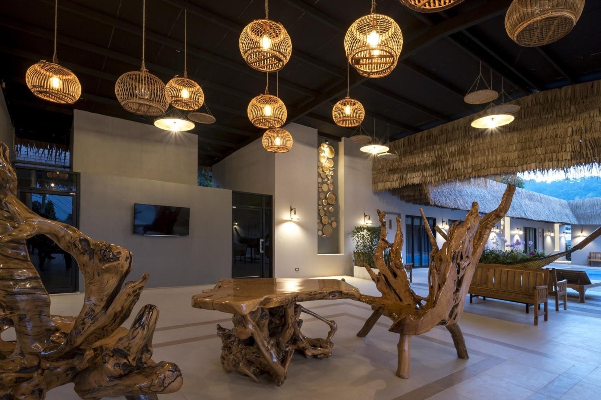 Ozone Villa Phuket Pa Khlok Bagian luar foto